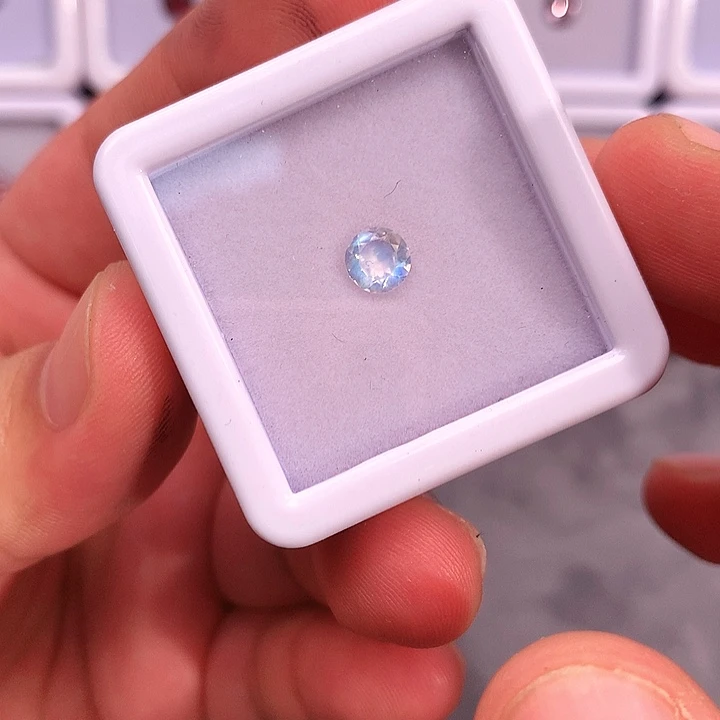 长石裸石0.50/100