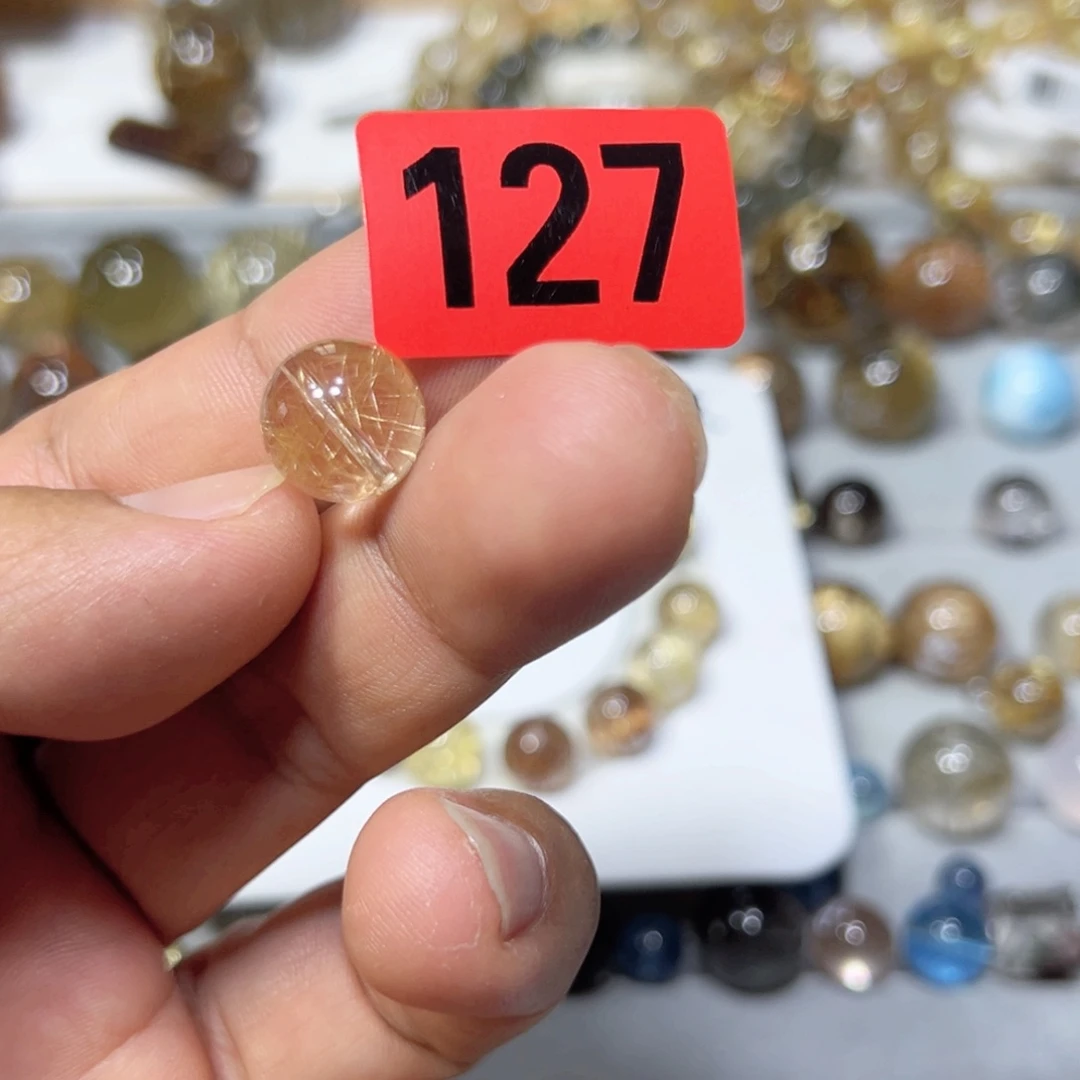 未镶嵌颈饰水晶山*月