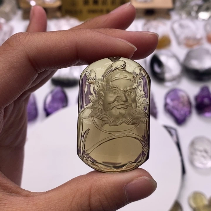 伯***牙未镶嵌水晶颈饰定制