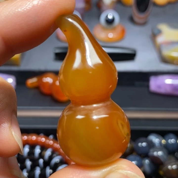 孤***影玛瑙/玉髓未镶嵌挂件