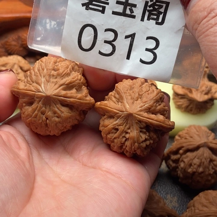 吊坠文玩核桃平谷凹底42