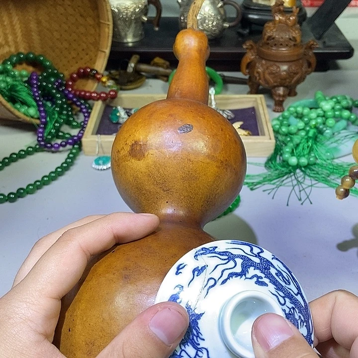 瓷片不哈哈哈哈哈哈哈哈哈哈哈哈