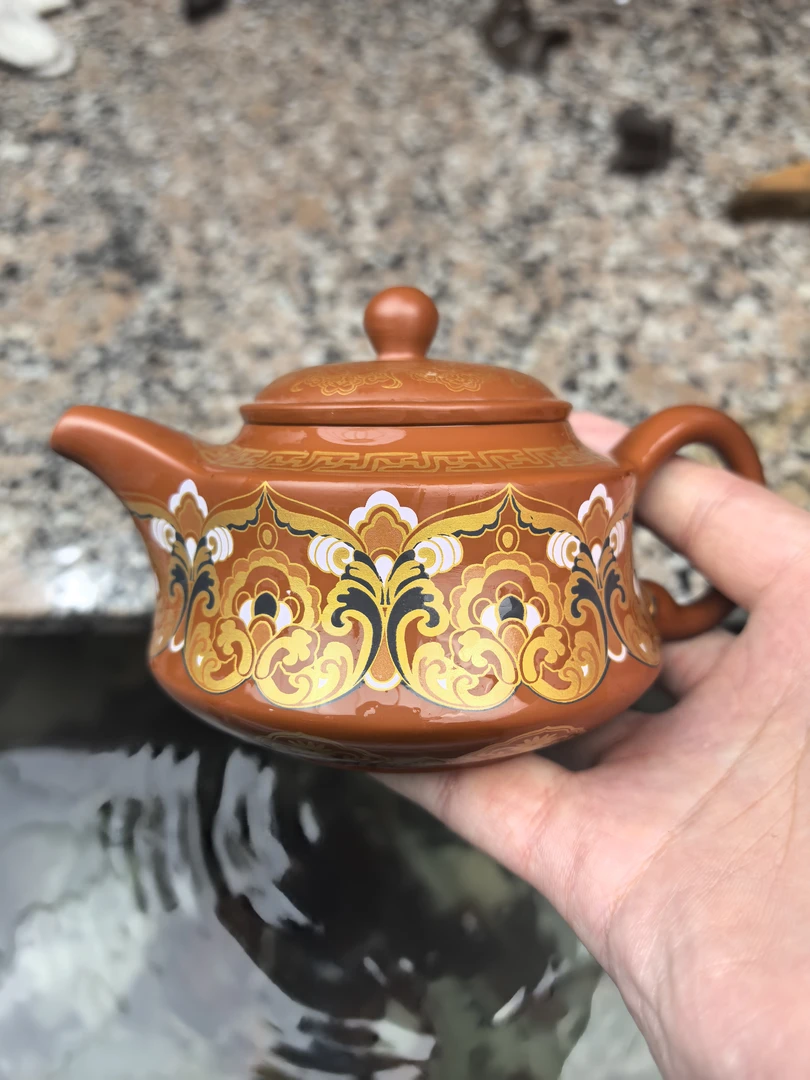 【闪购商品】朱泥大红袍描金如意壶（林海滨）F