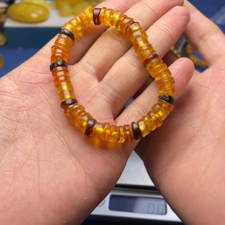 未镶嵌琥珀珠宝奇石