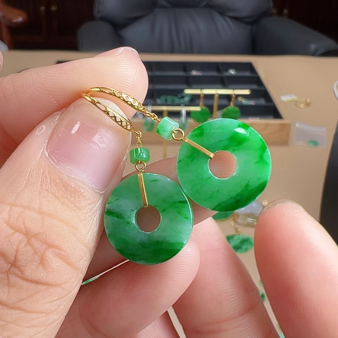 翡翠18K金镶嵌耳饰耳饰
