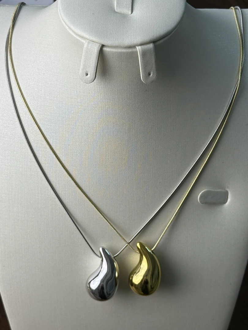 钛钢项链 钛钢项链坠链百搭珠宝吊坠气质链子小众饰品时尚锁骨链