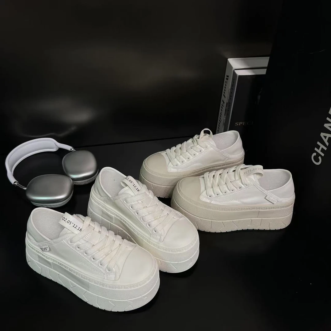 【法步新生】厚底增高小白鞋女2025夏季新款百搭小个子休闲鞋8951