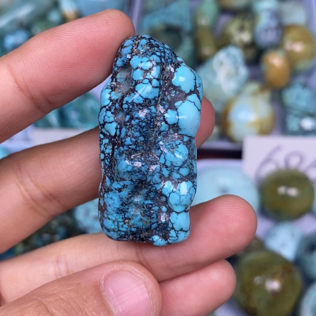 绿松石未镶嵌挂件