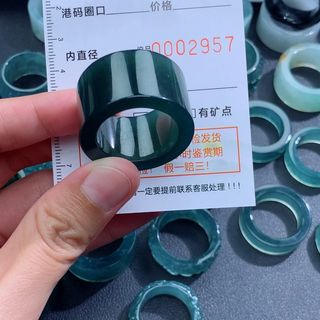 未镶嵌戒指翡翠往****。天然翡翠a货戒指