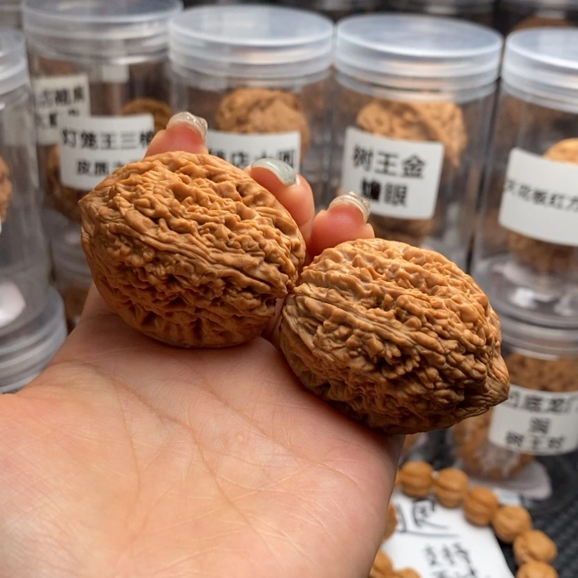 【闪购商品】文玩核桃吊坠小****6大蒜头37