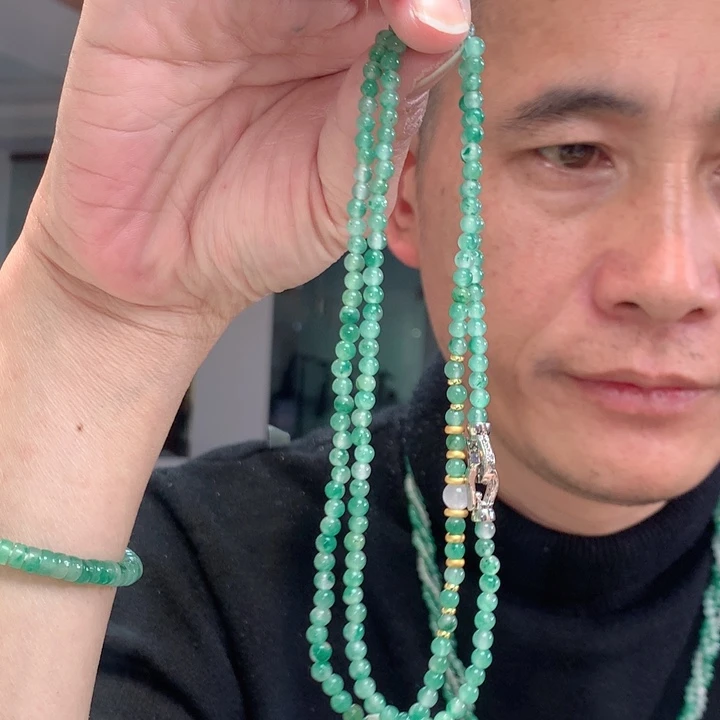 石英质玉未镶嵌手链卡4