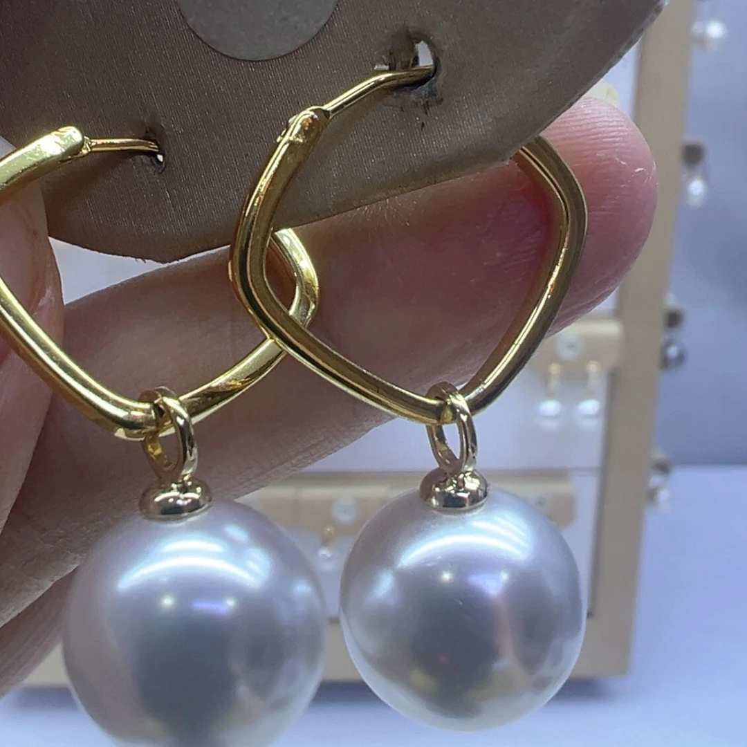 未镶嵌淡水珍珠耳饰