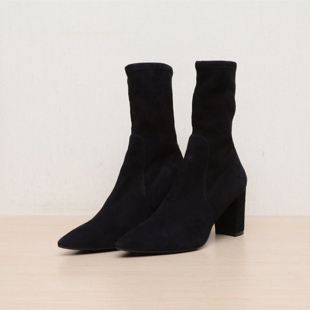 95新 StuartWeitzman 【lu】黑色 绒面 尖头 中筒靴 短靴P225478265