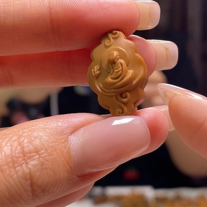 橄榄核吊坠橄榄核