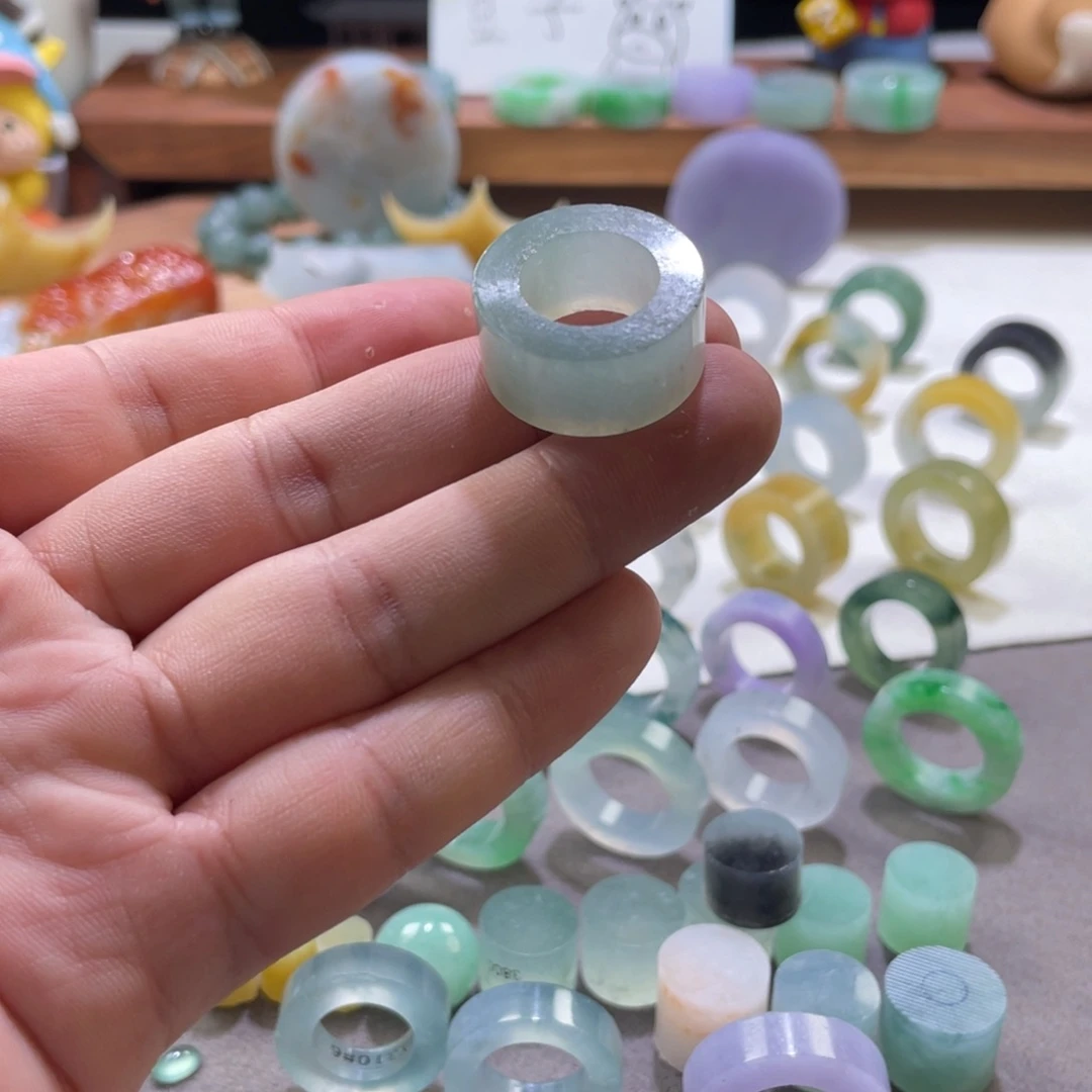 定制翡翠未镶嵌翡翠