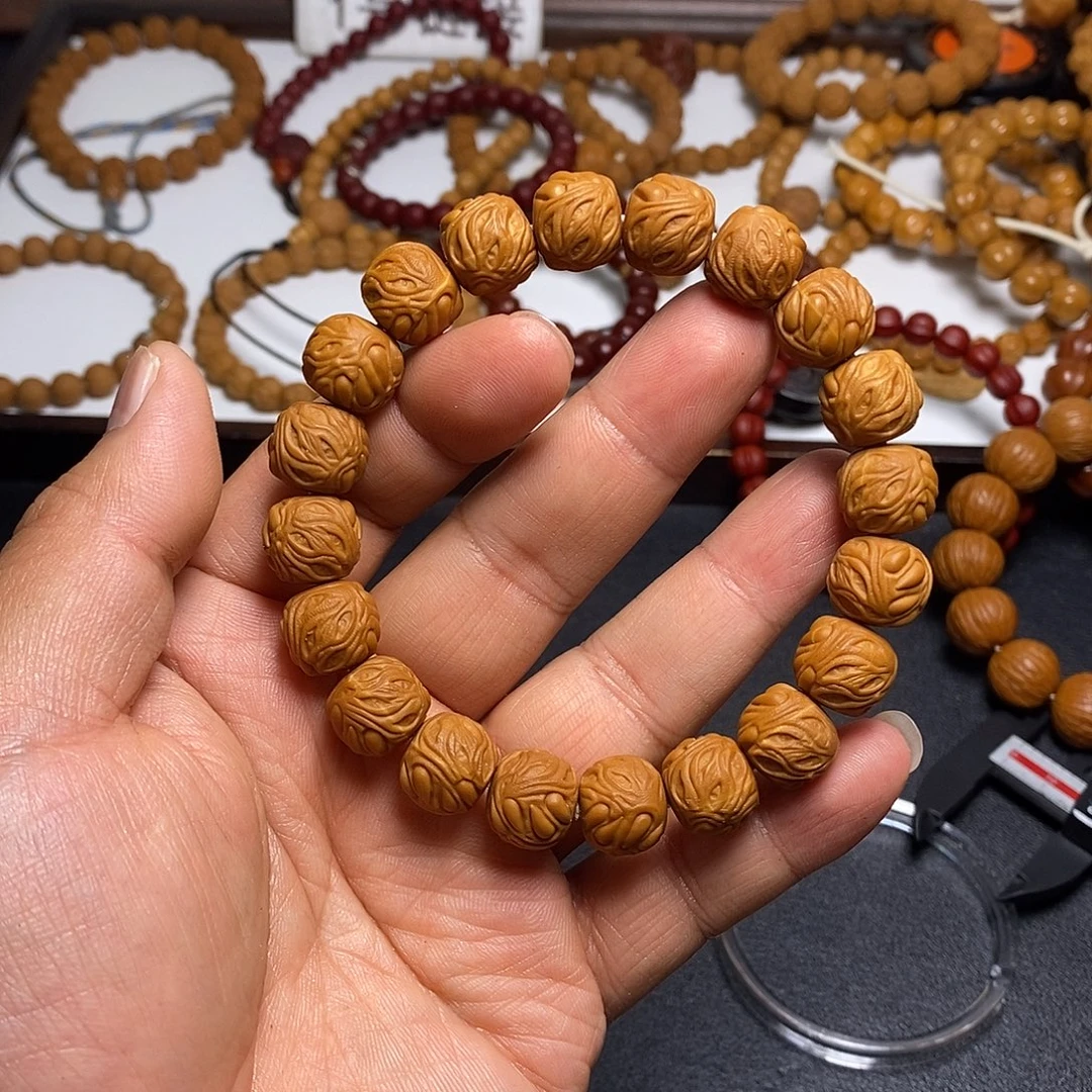 吊坠猴头核桃全品13左右吞噬73号