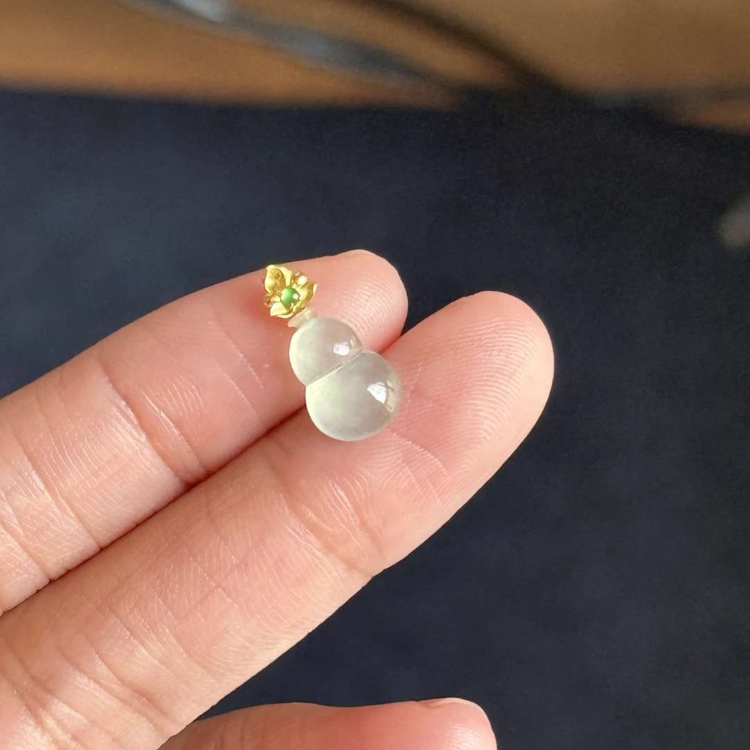 18k冰晴底锁骨链迷你小葫芦尺寸15(12)-7.1-3.5