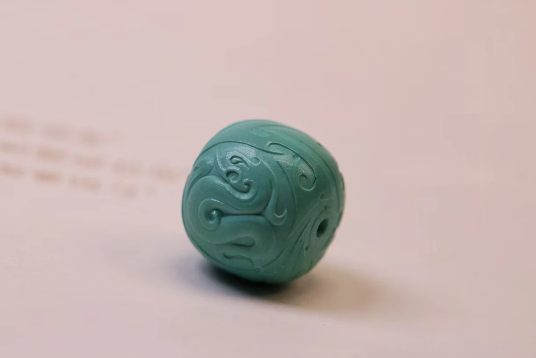 原矿绿松石博古珠尺寸14.5×12.5，4.3克