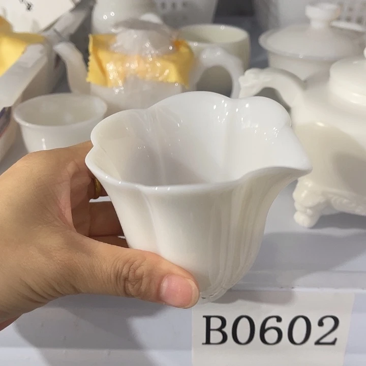 福利待遇多多哦哦哦