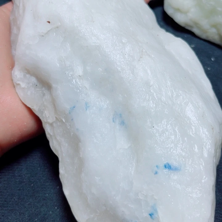 和田玉（白玉）未镶嵌珠宝奇石