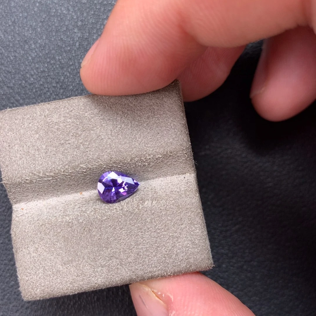 裸石彩色蓝宝石88分裸石