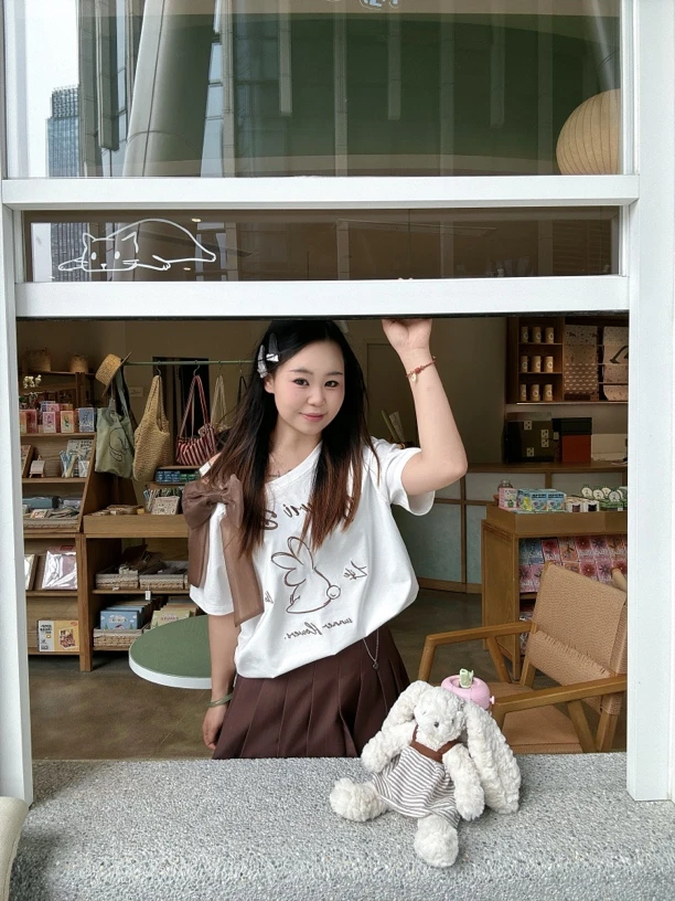 紫涵立体刺绣印花斜肩T2025夏季新款宽松甜美T恤