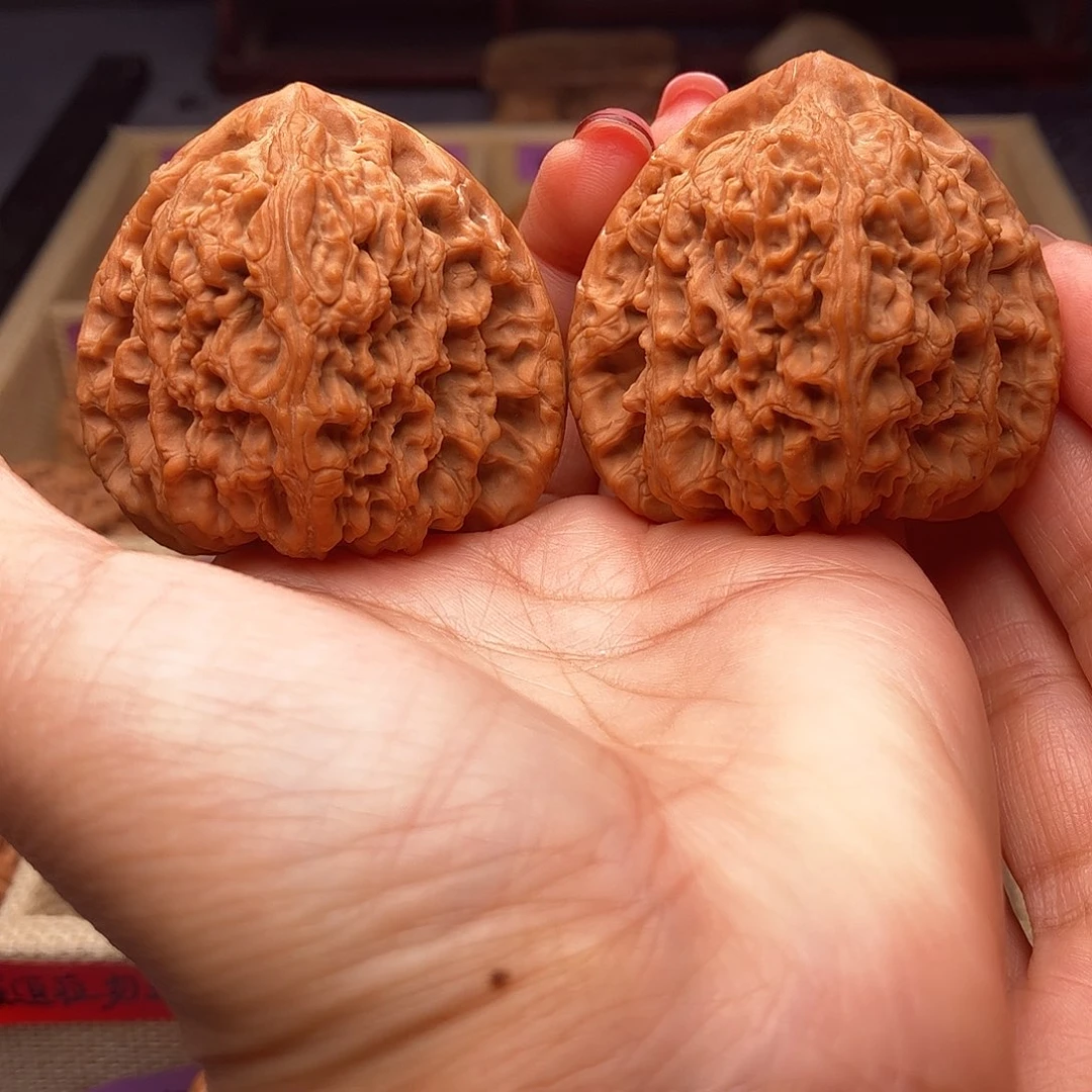 文玩核桃吊坠南疆48