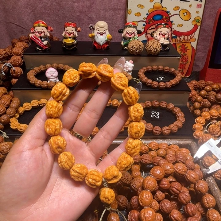 跑***子手串文玩核桃精品
