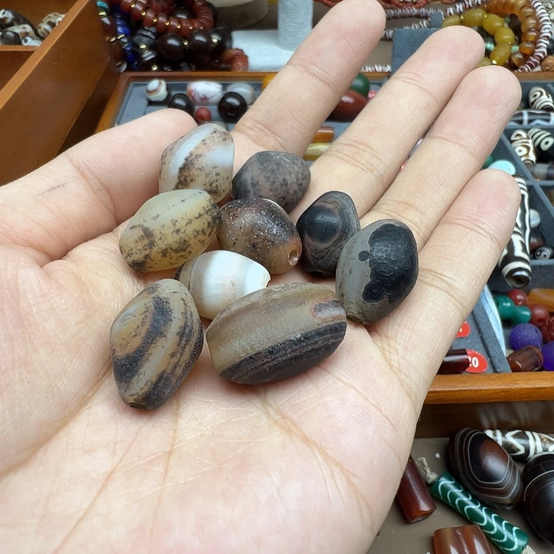 玛瑙/玉髓未镶嵌珠宝半成品