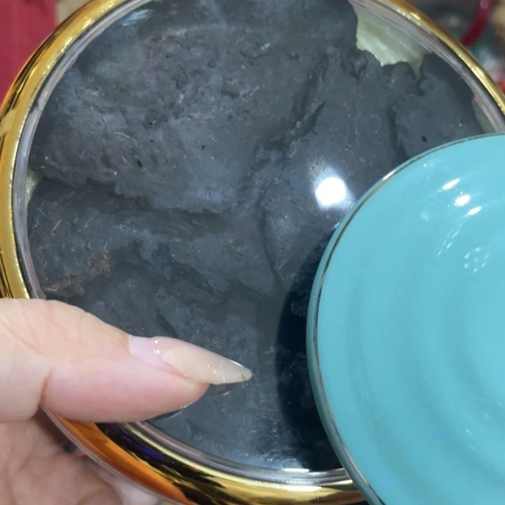盖碗我在外面吃饭呢你在