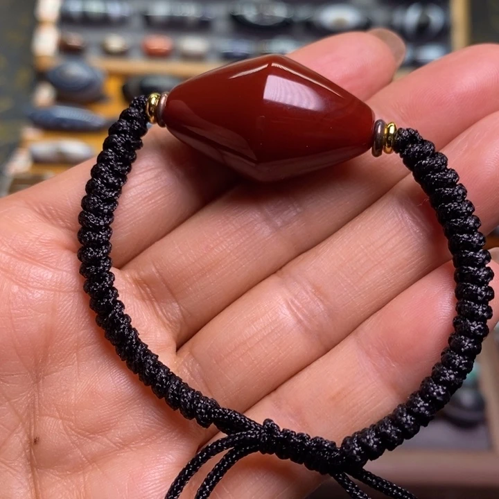 未镶嵌玛瑙/玉髓珠宝奇石