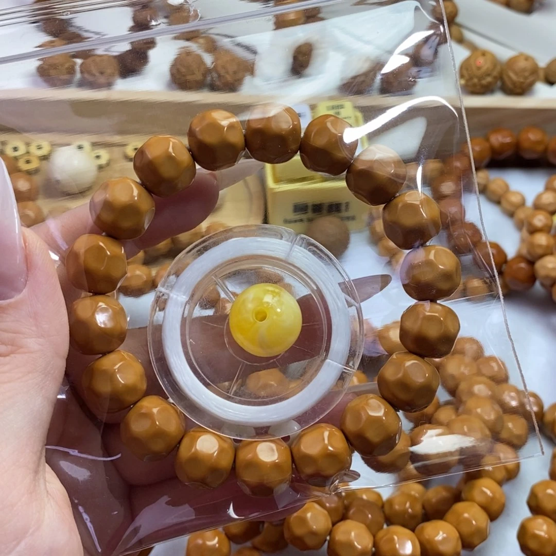 猴头核桃吊坠全品奶酪