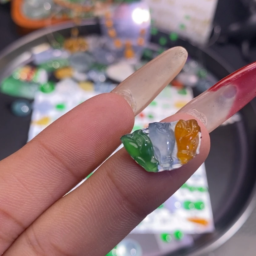 【闪购商品】翡翠挂件未镶嵌兰花