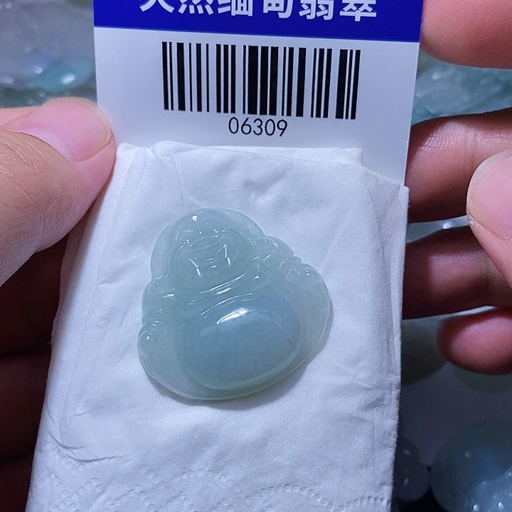 翡翠未镶嵌颈饰天光墟翡翠市场现金代购