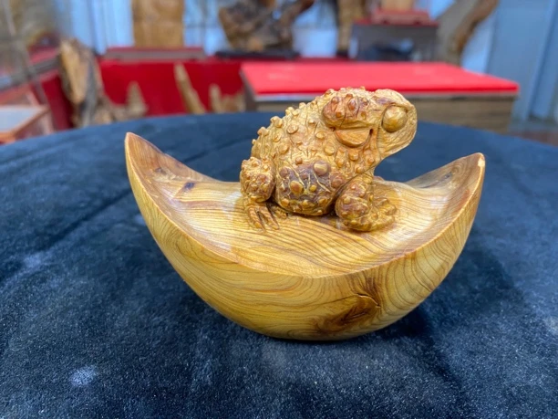 太行崖柏《招财进宝》纯手工雕刻