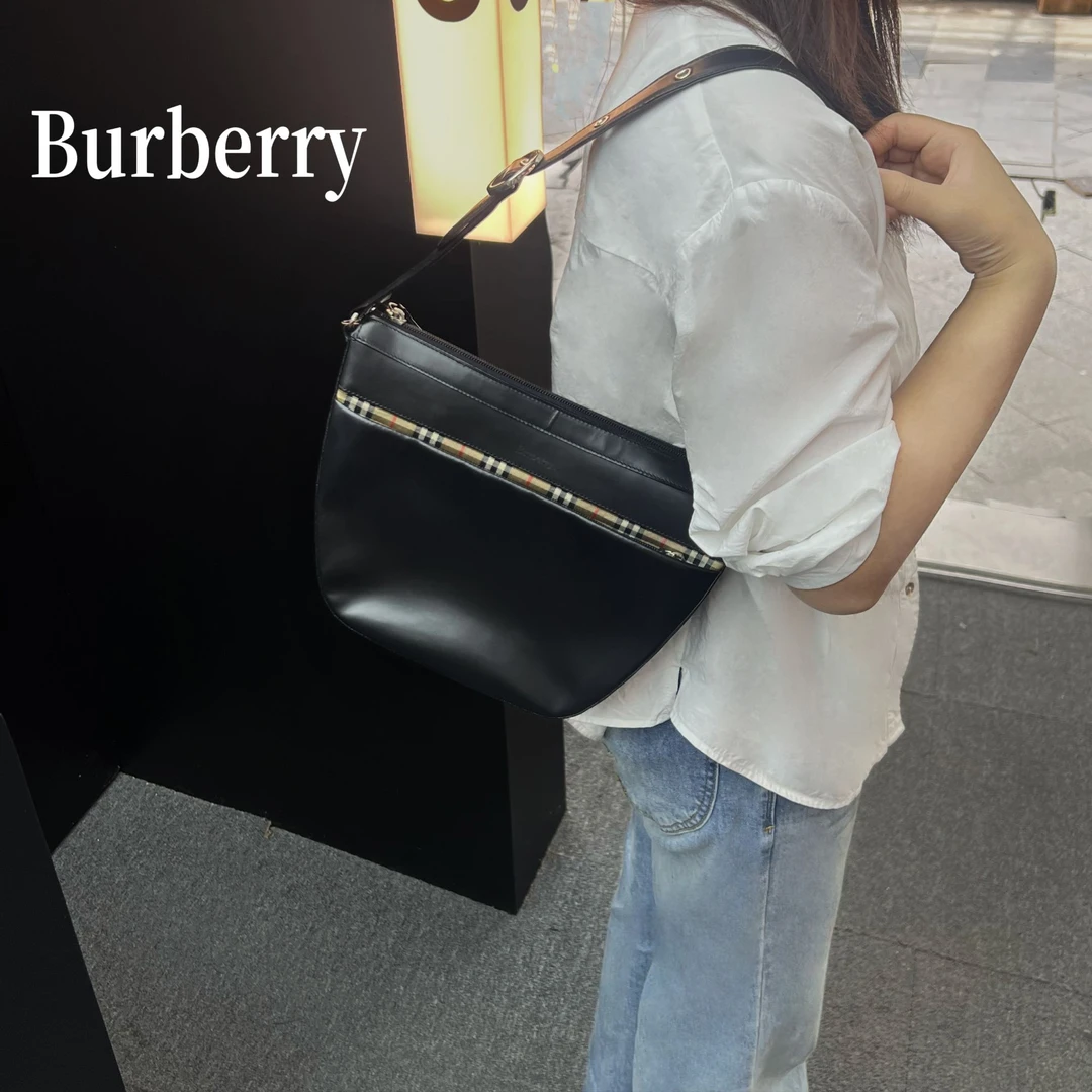 95新 BURBERRY/博柏利 JM411黑色单肩经典手提包包95新