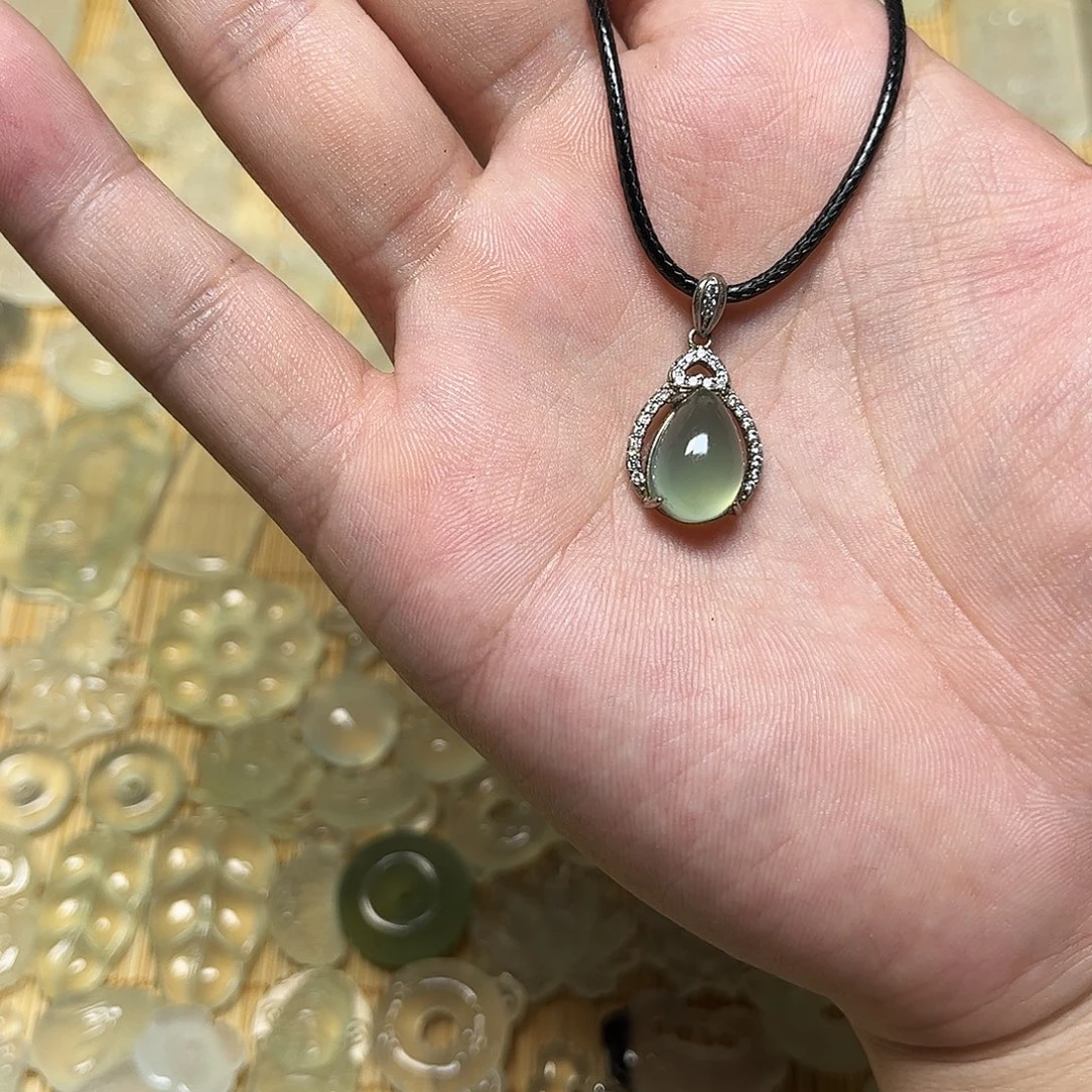 山***枢岫玉银S925镶嵌颈饰吊坠