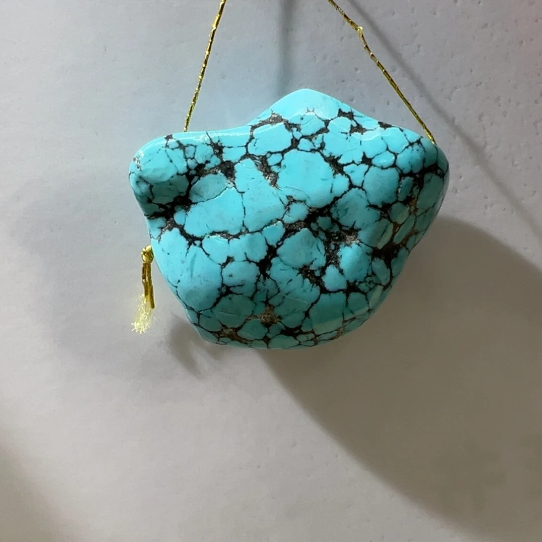 绿松石未镶嵌挂件