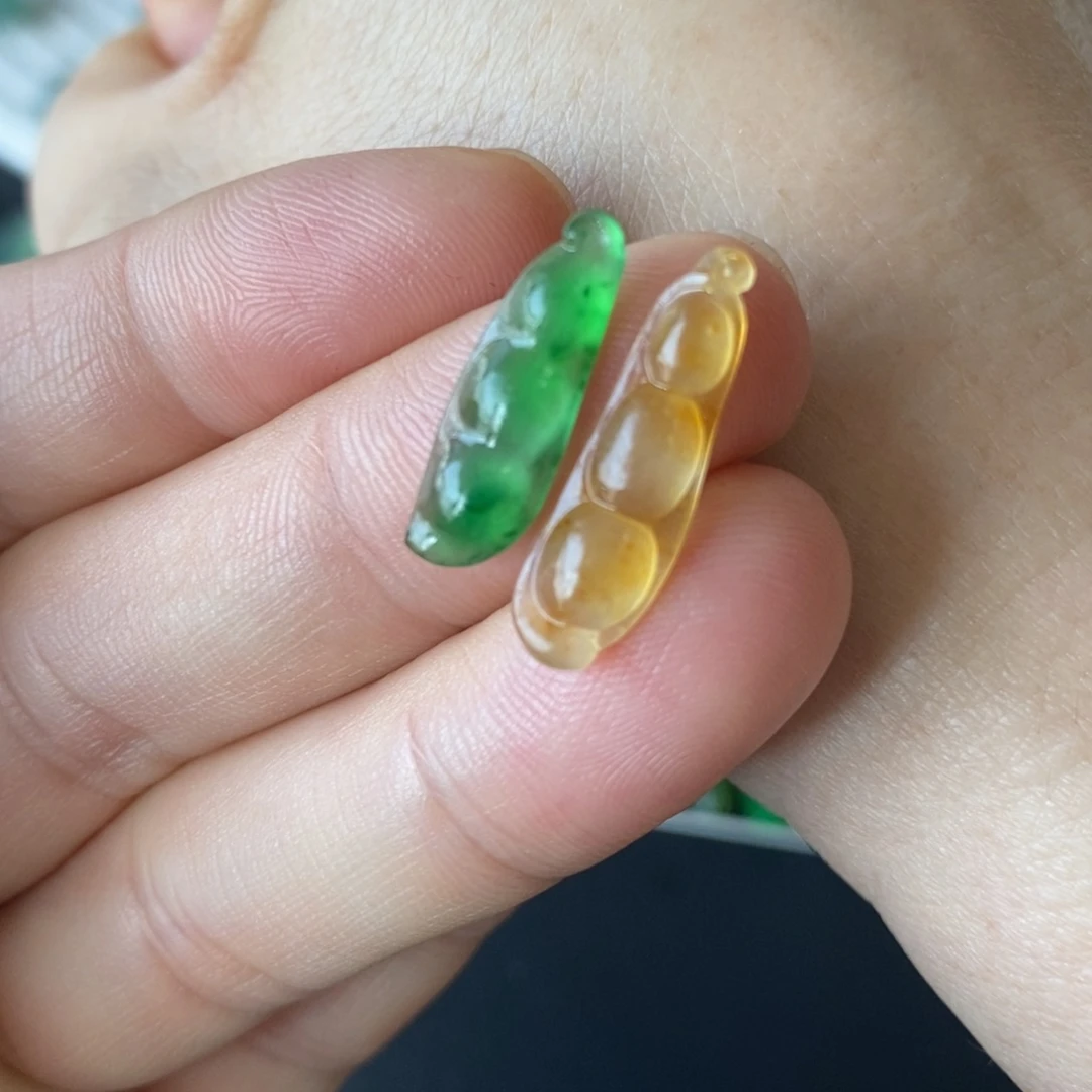 定制翡翠未镶嵌豆子