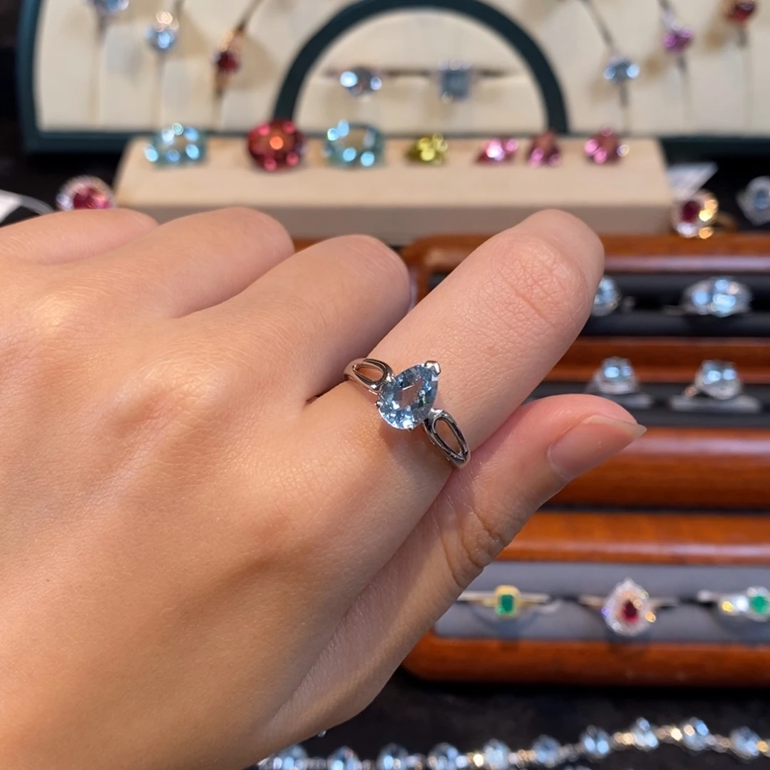 海蓝宝石戒圈18K金镶嵌1.18ct