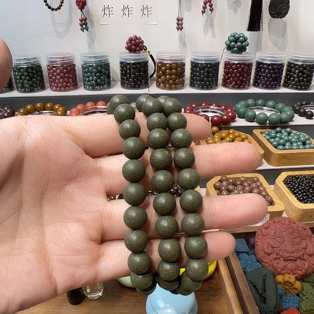 泥塑春茶0.8三圈合香珠