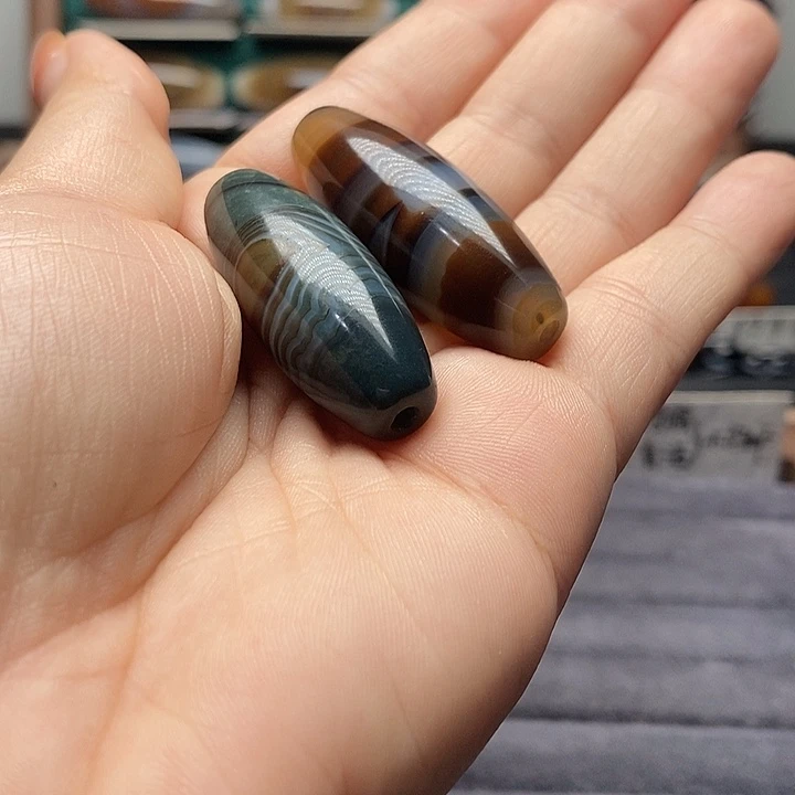 悉***多未镶嵌吊坠(不含链)玛瑙/玉髓