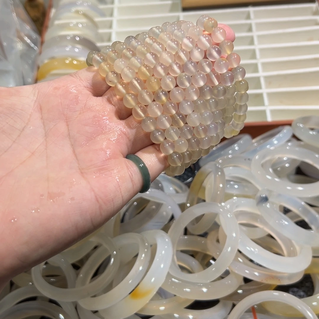 玛瑙/玉髓未镶嵌手链卡8米拍一发一