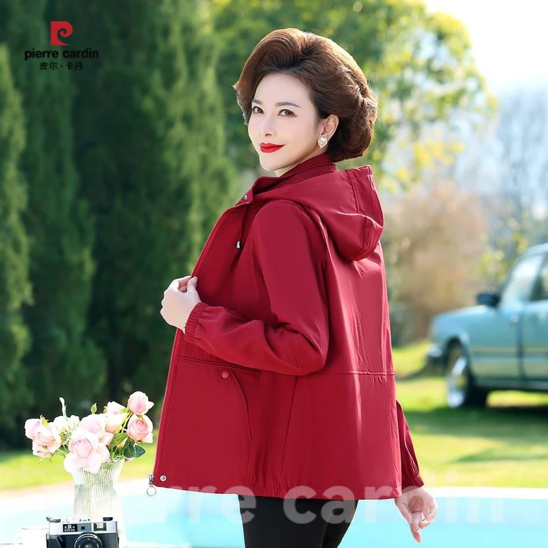 皮尔卡丹妈妈春秋外套时尚洋气中年妇女上衣夹克新款中老年人春装