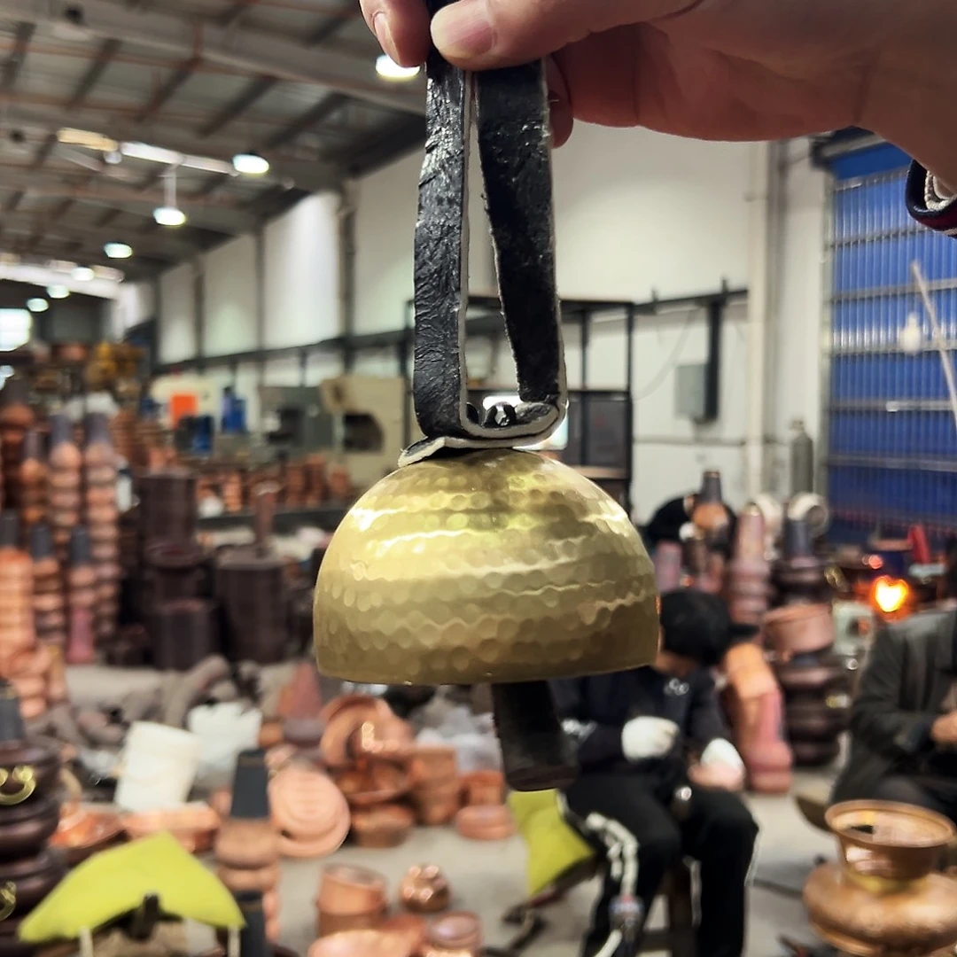 小号风铃 驼铃。