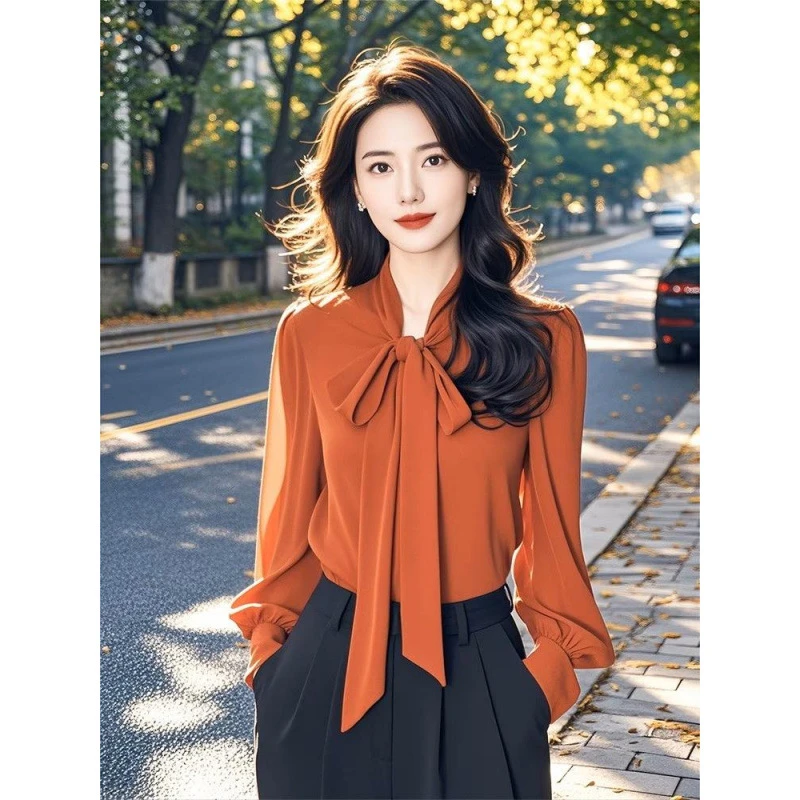 2025年今年流行的冷淡系高级感法式甜美上衣减龄好看的蝴蝶结衬衫