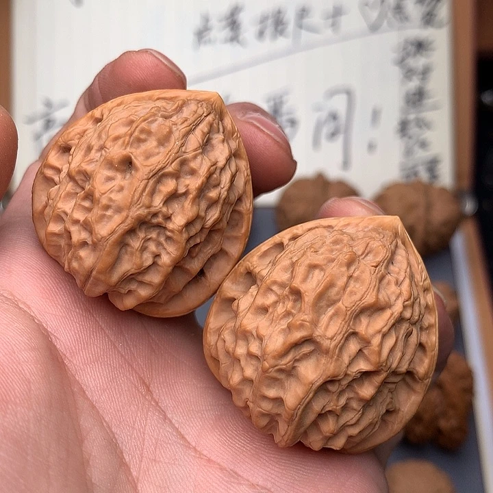 桃核把件文玩核桃/37金牛