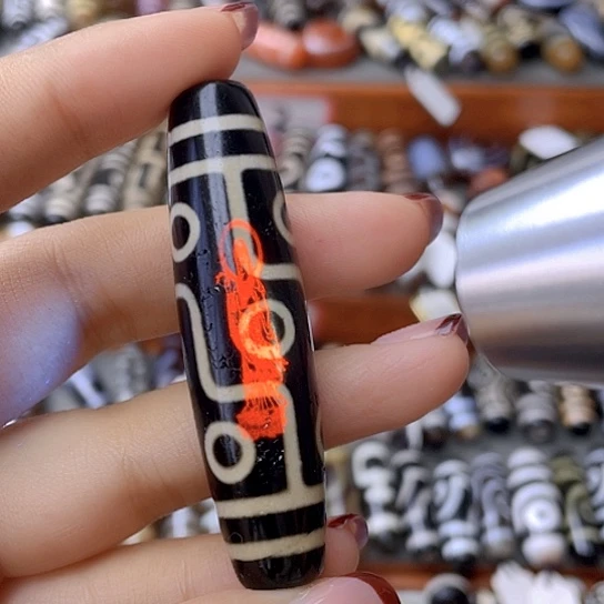 未镶嵌颈饰玛瑙/玉髓