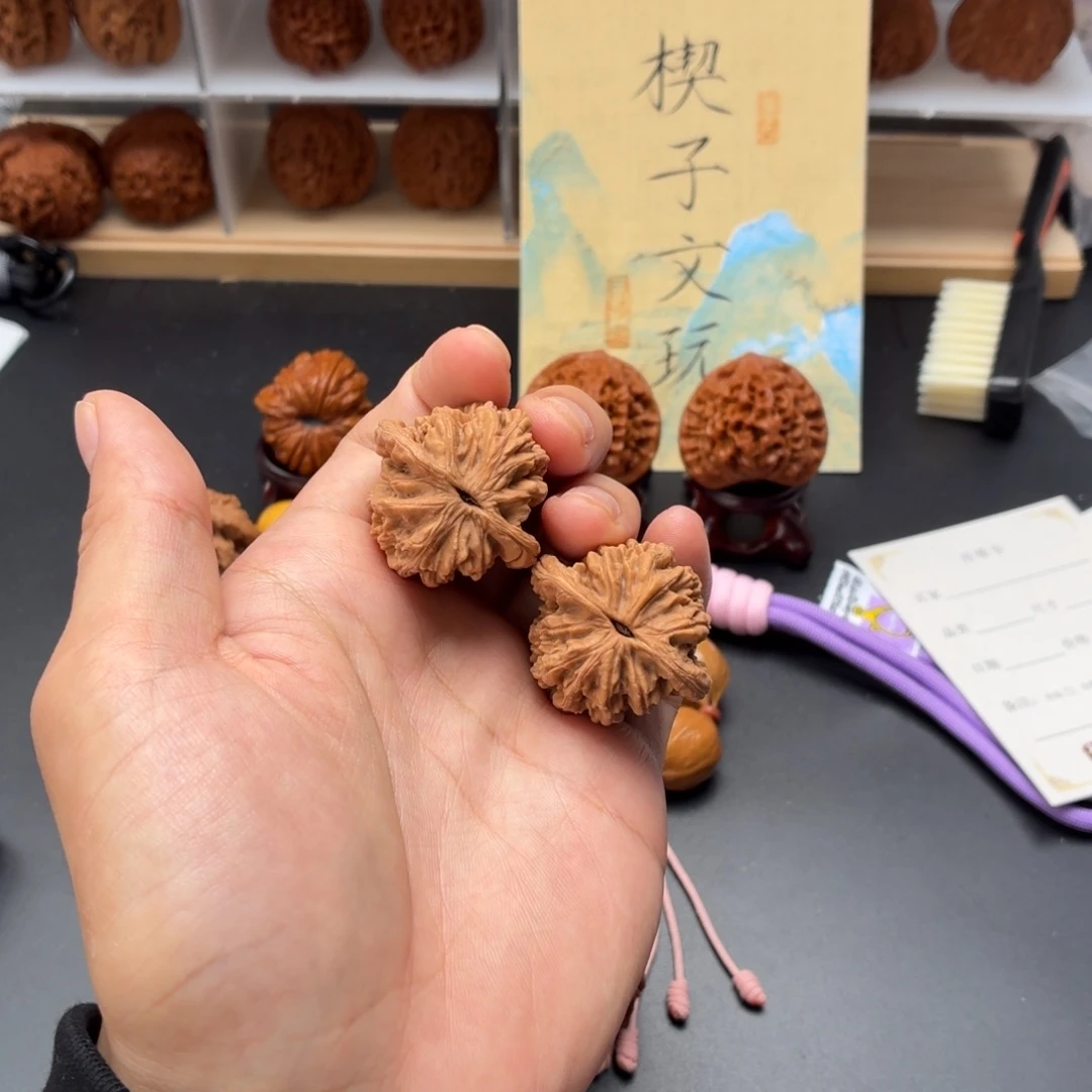 把件文玩核桃麦虎全品无修小手捻35