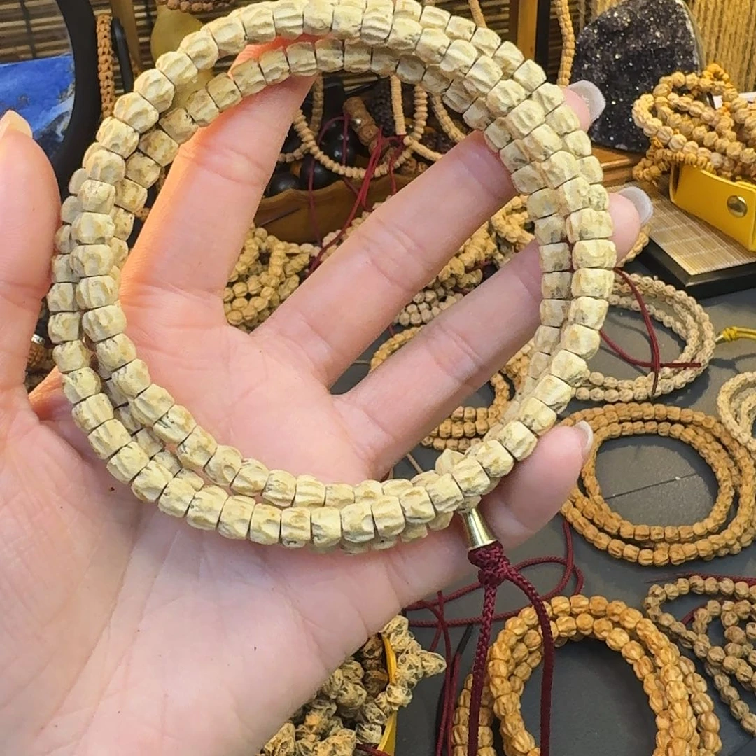 柏香籽/百香籽把件仁*